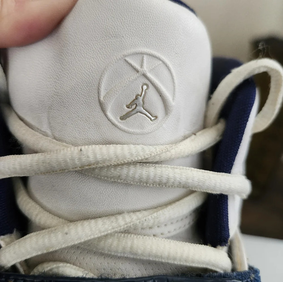 Jordan Team Reign White/Navy Sz 12 - Picture 3 of 16